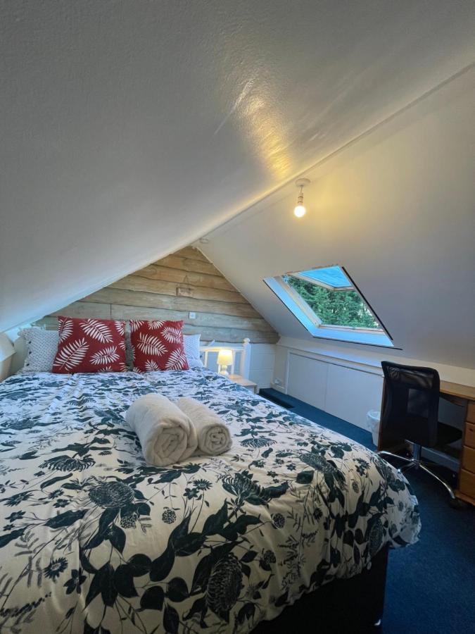 Shared House In Chakeshill Drive 호텔 브리스틀 외부 사진